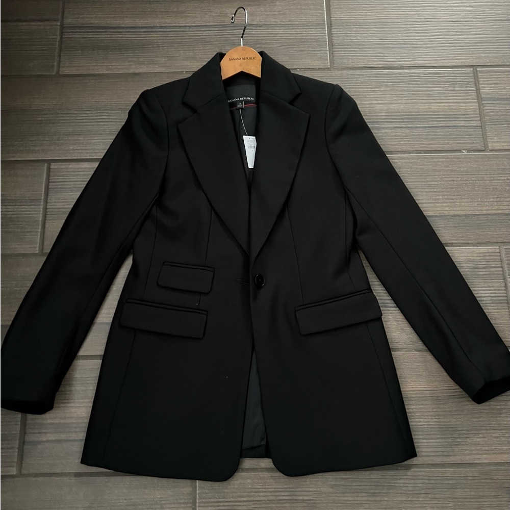 Banana republic blazer size 2